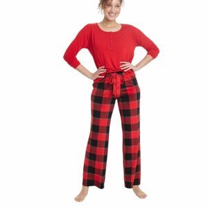 Stars Above Womens Red Black Plaid Pajama Gift Set PJs XS
